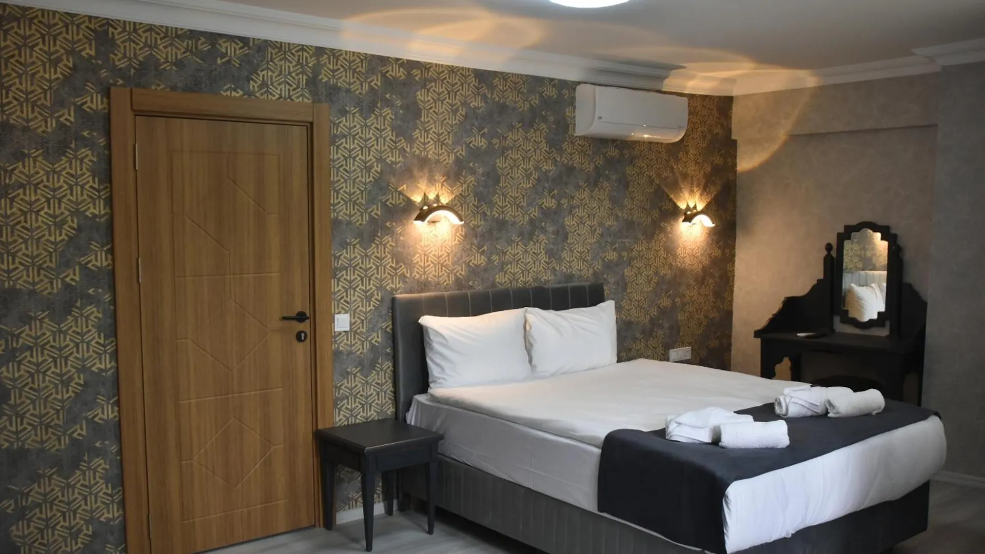 Palmera City Hotel Antalya